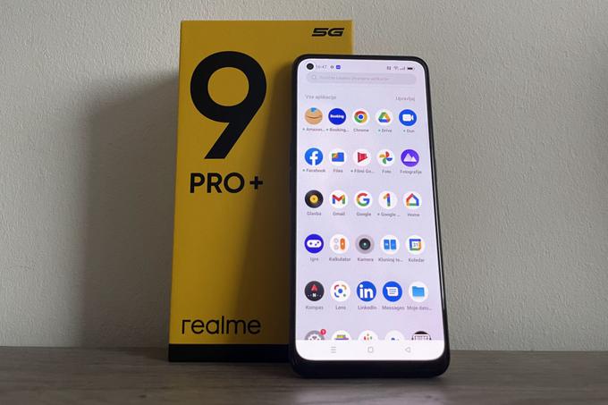 Kdor že ima izkušnje z operacijskim sistemom Android, se bo tudi pri uporabi Realme 9 Pro+ počutil kot doma. | Foto: Matic Tomšič