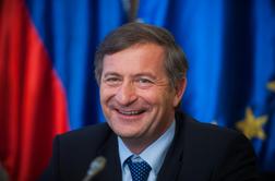 Ko Karl Erjavec spregovori o deklaraciji, božičnem drevesu in darilih