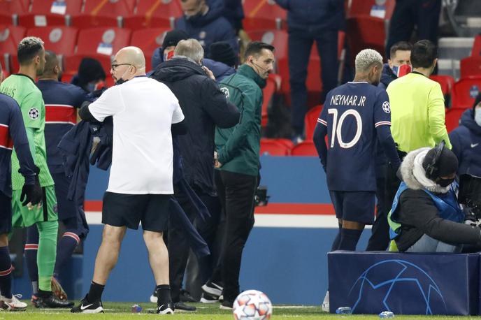 Sebastian Coltescu | Uefa je sporočila, da sta oba romunska sodnika v preiskavi. | Foto Reuters