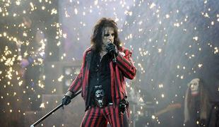 Alice Cooper popolnoma pogorel