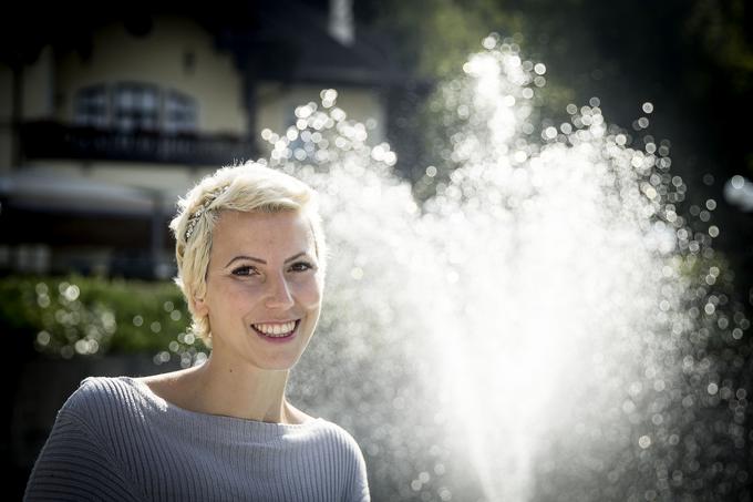 Zgodbo Katje Forštner, ki je za rakom dojk zbolela pri 28 letih, bomo predstavili v nedeljskem intervjuju na siol.net/trendi. | Foto: Ana Kovač