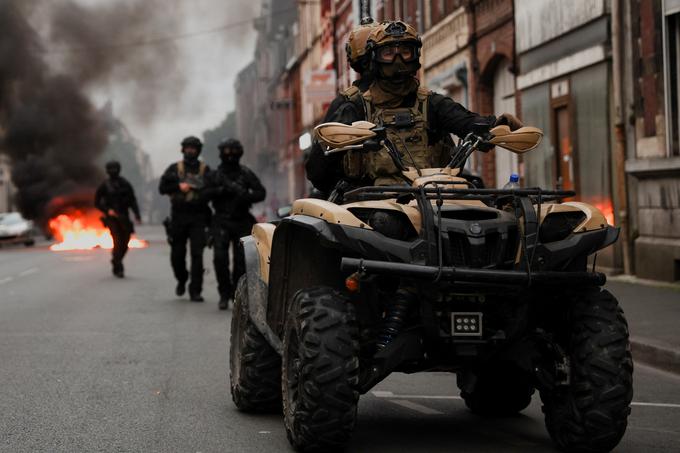 Kritiki očitajo francoski policiji sistemski rasizem, kar policija zanika. | Foto: Guliverimage