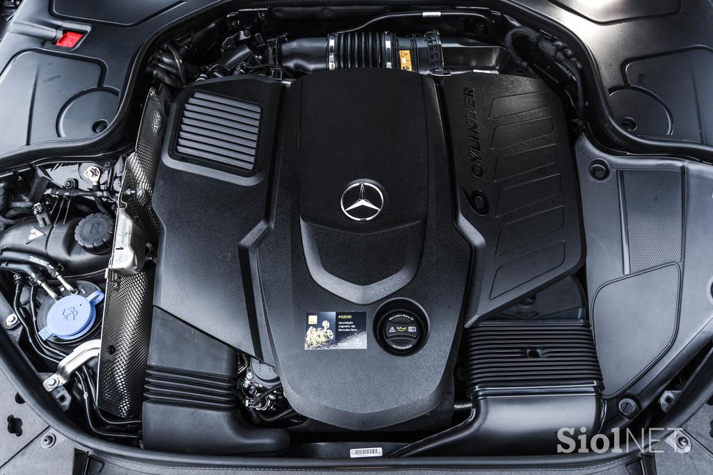 Mercedes razred S