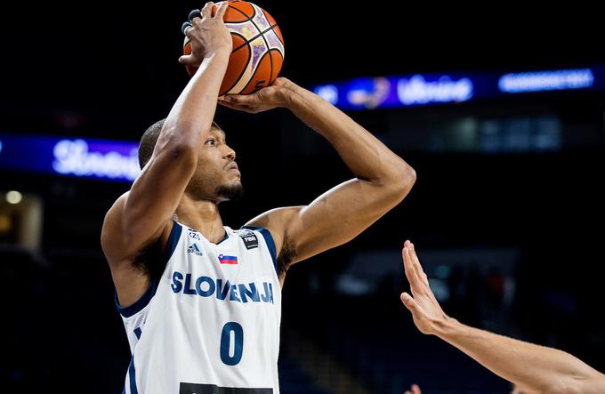 Anthony Randolph je bil najbolj razpoložen v slovenski vrsti. | Foto: Vid Ponikvar