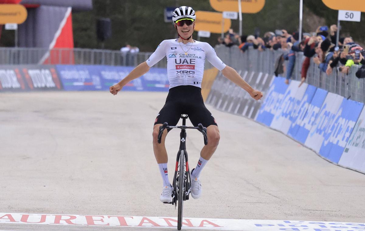 Juan Ayuso | Juan Ayuso je zmagovalec šeste etape in novi vodilni. | Foto Guliverimage