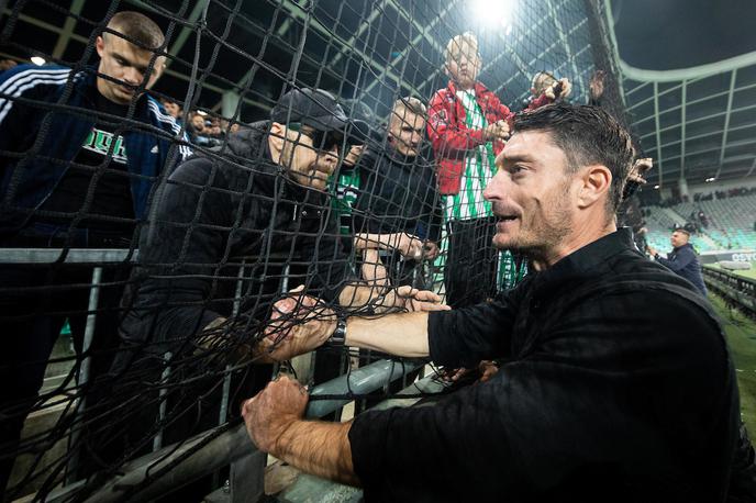 Olimpija Maribor | Albert Riera je na dobri poti, da Olimpijo popelje do državnega naslova. | Foto Vid Ponikvar