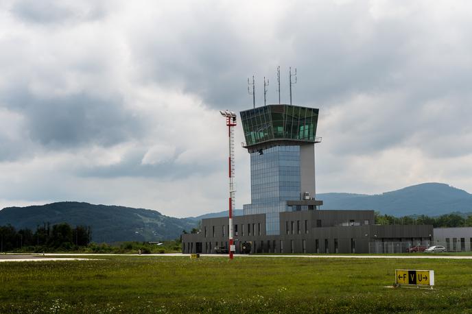 F16 - lovec letališče Cerklje | Foto Klemen Korenjak