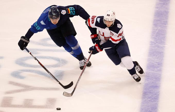 Patrick Kane obžaluje, da v najpomembnejših trenutkih ni bil pri strelu in da se mu na zadnjih velikih tekmah z ZDA ni izšlo. | Foto: Getty Images