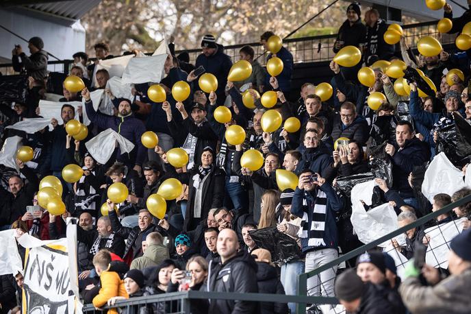 Mura Olimpija | Dvoboj med Muro in Olimpijo je potekal v znamenju praznovanja stoletnice igranja nogometa v Murski Soboti. | Foto Jure Banfi