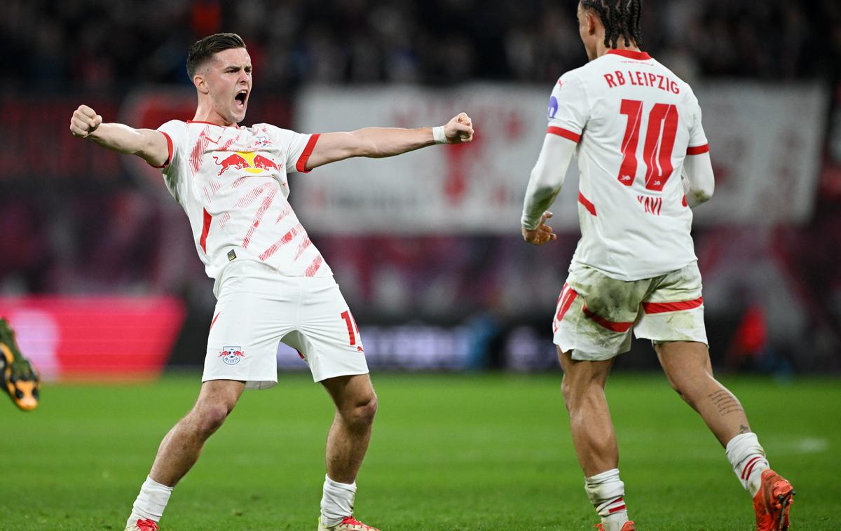 Leipzig Bayer Leverkusen | RB Leipzig je zaostajal proti Bayerju doma že z 0:2, a vendarle osvojil točko. | Foto Reuters