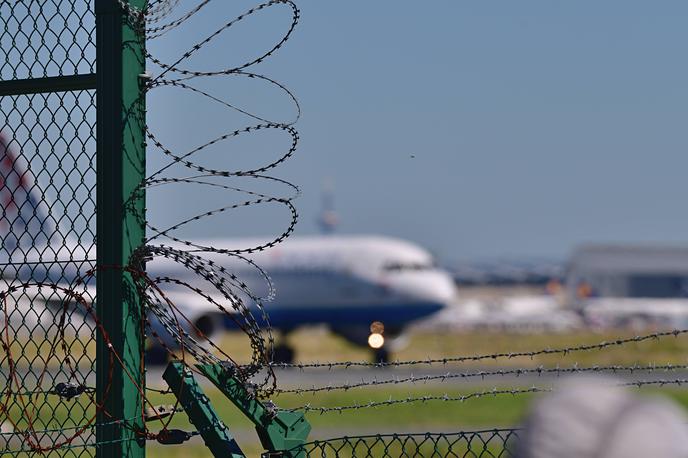 letalo, letališče, deportacija | Letališče v Bergamu naj bi ponovno odprli popoldne, poroča avstrijska tiskovna agencija APA. Fotografija je simbolična.  | Foto Guliverimage