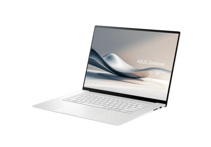 ASUS Zenbook S 16 UM5606 PR 3 | Foto: ASUS