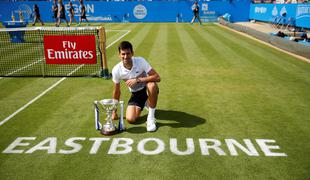 Novak Đoković v Wimbledon s popotnico turnirske zmage