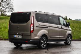 Ford tourneo custom active