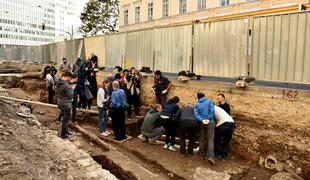 Ulici v središču Ljubljane bosta tri mesece zaprti za promet