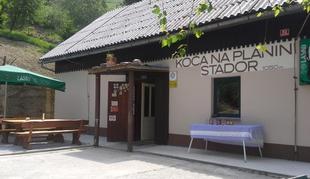 Koča na planini Stador (1050 m)