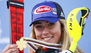 Shiffrinova zbira zlate medalje, Hrovatova je bila na dobri poti