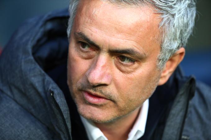 Jose Mourinho v teh dneh žaluje. | Foto: Reuters