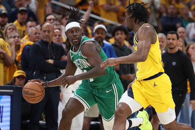 Jrue Holiday je dosegel zadnjih pet točk Bostona. | Foto: Reuters