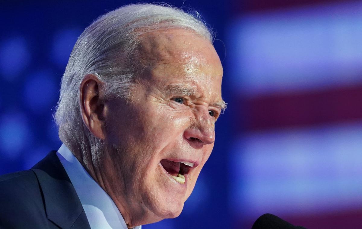 Joe Biden | "Zdaj ne moremo oditi. Putin stavi na to. Podpora temu zakonu pomeni, da se postavite po robu Putinu," je med drugim dejal Biden.  | Foto Reuters