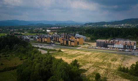 Na skoraj 500 stanovanj v prestolnici bomo čakali še dlje