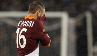 VIDEO: ''Boksar'' de Rossi letel iz reprezentance