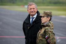 Alenka Ermenc, Karl Erjavec