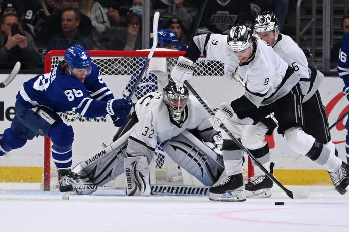 LA Kings | Anže Kopitar in LA Kings so proti Torontu zabeležili peti zaporedni poraz. Izgubili so z 2:6.  | Foto Guliverimage