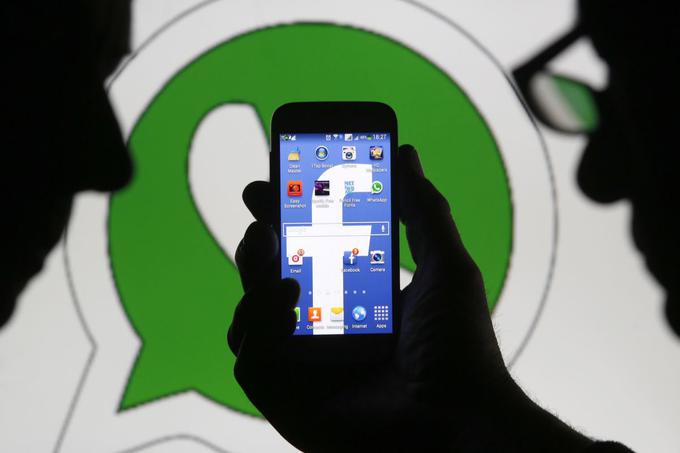 WhatsApp, Facebook | Foto: Reuters