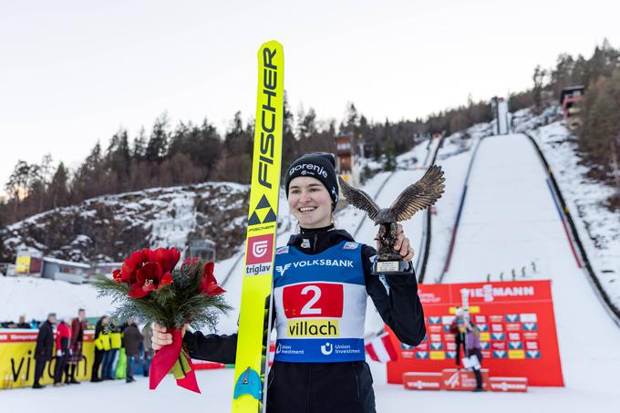 Nika Križnar je turnejo začela z dvema tretjima mestoma in je najbližja zasledovalka vodilne. | Foto: AP / Guliverimage