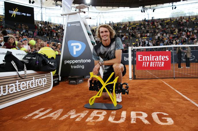 Alexander Zverev | Iga Swiatek je v finalu tekmici iz Nemčije oddala le eno igro. | Foto Reuters