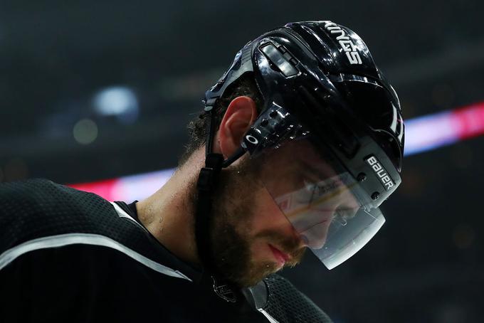 Anže Kopitar bo do konca klubske sezone odigral še dve tekmi. Po sobotni proti Vegasu bo sporočil, ali bo igral za slovensko izbrano vrsto na svetovnem prvenstvu. | Foto: Gulliver/Getty Images