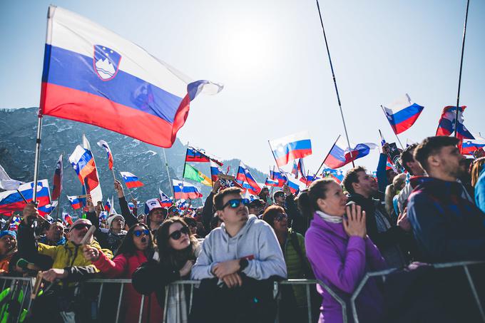 Glede na frekvence haploskupin Y-kromosoma je slovenska populacija po ugotovitvah ukrajinsko-ruske genetske raziskave iz leta 2013 bližje ukrajinski kot ruski populaciji. Je pa podrobnejšo raziskavo slovenskih haploskupin leta 2014 v svoji doktorski disertaciji objavil slovenski biokemik Andrej Zupan. Haploskupine Y-kromosoma imajo po Zupanovi raziskavi v slovenski moški populaciji takšne deleže: R1a1 (37,5 odstotka), R1b (20,3 odstotka), I2a1 (13 odstotkov), I1 (11,9 odstotka), J2 (5,3 odstotka), E1b1b (3,7 odstotka), G2a (trije odstotki) in I2a2a (0,5 odstotka). | Foto: Grega Valančič/Sportida