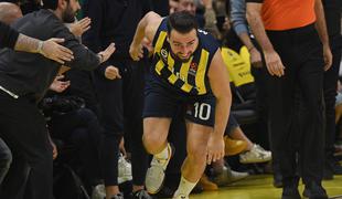 Fenerbahče razbil Panathinaikos, vse boljši Partizan