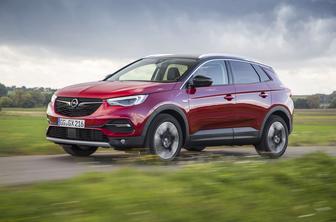 Opel grandland X – Če je uspelo mokki, zakaj ne bi še njenemu večjemu bratu? #foto