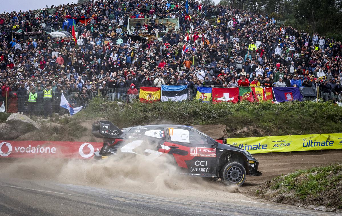 reli portugalska Sebastien Ogier Toyota | Tudi reli Portugalska je spremljalo več 10.000 ljubiteljev dirkanja. Dobil ga je Sebastien Ogier. | Foto Guliverimage