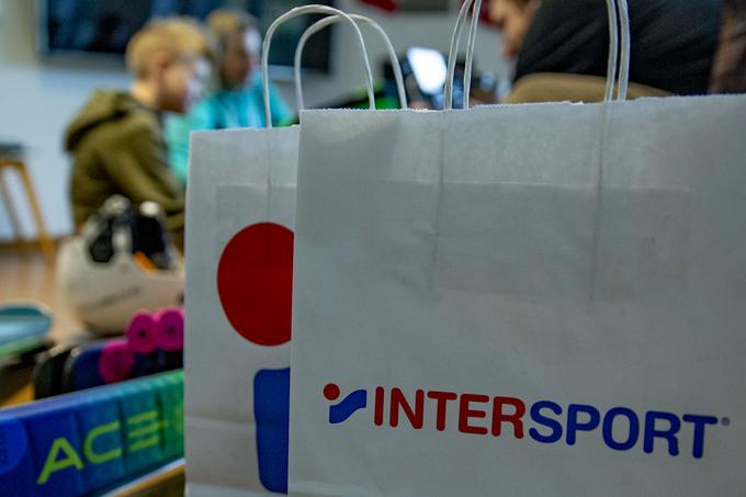 Nakupi v prodajalni INTERSPORT so opravljeni, zdaj moramo poskrbeti le, da česa ne pozabimo doma. | Foto: Ana Kovač