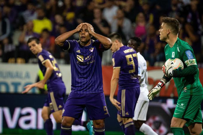 Ostalo je pri 0:0, Maribor še naprej zaostaja za vodilno Olimpijo za pet točk. | Foto: Blaž Weindorfer / Sportida