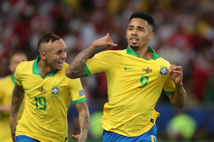 Gabriel Jesus | Gabriel Jesus je bil z golom, asistenco in rdečim kartonom glavni akter finala, ki je osrečil njegovo Brazilijo. | Foto Reuters