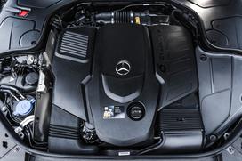 Mercedes razred S