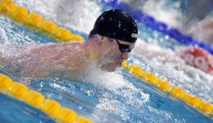 Mankoč v finalu, Lochte začel z zbiranjem medalj