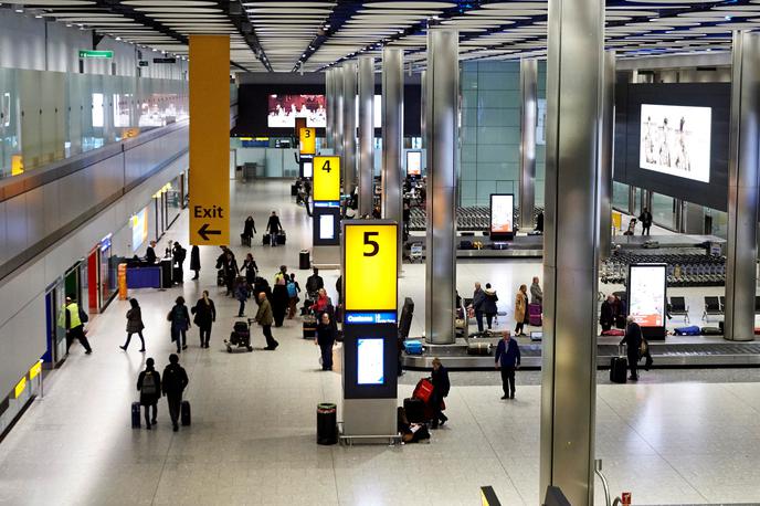 Heathrow, letališče, London | Slovenija po dveh desetletjih znova dobiva povezavo z osrednjim letališčem britanske prestolnice. Na prelomu tisočletja je namreč na Heathrow letela Adria Airways. | Foto Reuters