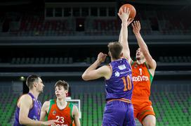 Cedevita Olimpija : Helios Suns