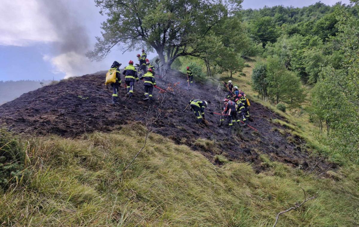 Požar na prostem | Požar na prostem na območju Cerknega | Foto PGD Cerkno/FB