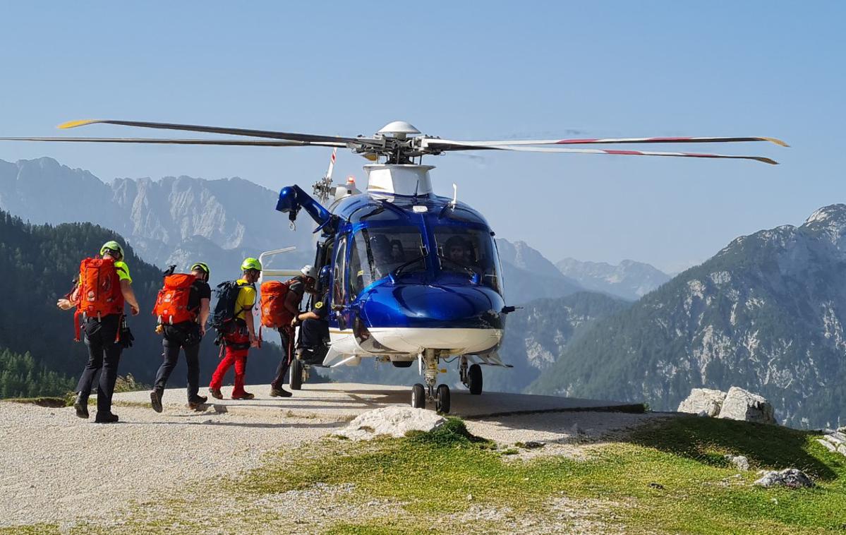 Helikopter | V jutranjem času je za pogrešanim stekla iskalna akcija, pri kateri je sodeloval tudi helikopter policije. | Foto Policija