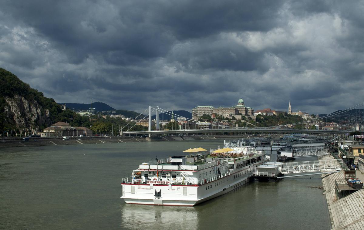 Donava in Budimpešta | Jedro avarskega kaganata oziroma avarskega imperija je bilo na današnjem Madžarskem med rekama Donavo in Tiso. Avarski imperij je v Panonski nižini obstajal med letoma 568 in 803. | Foto Guliverimage