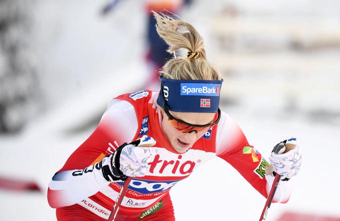 V ženski konkurenci je v Ruki blestela Therese Johaug. | Foto: Reuters