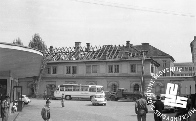 Podiranje na Bavarskem dvoru. | Foto: Miloš Švabić, hrani MNZS