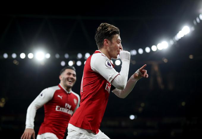 Sead Kolašinac, Mesut Özil | Foto: Getty Images