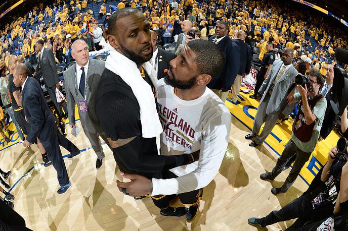 LeBron James in Kyrie Irving | Foto Guliver/Getty Images